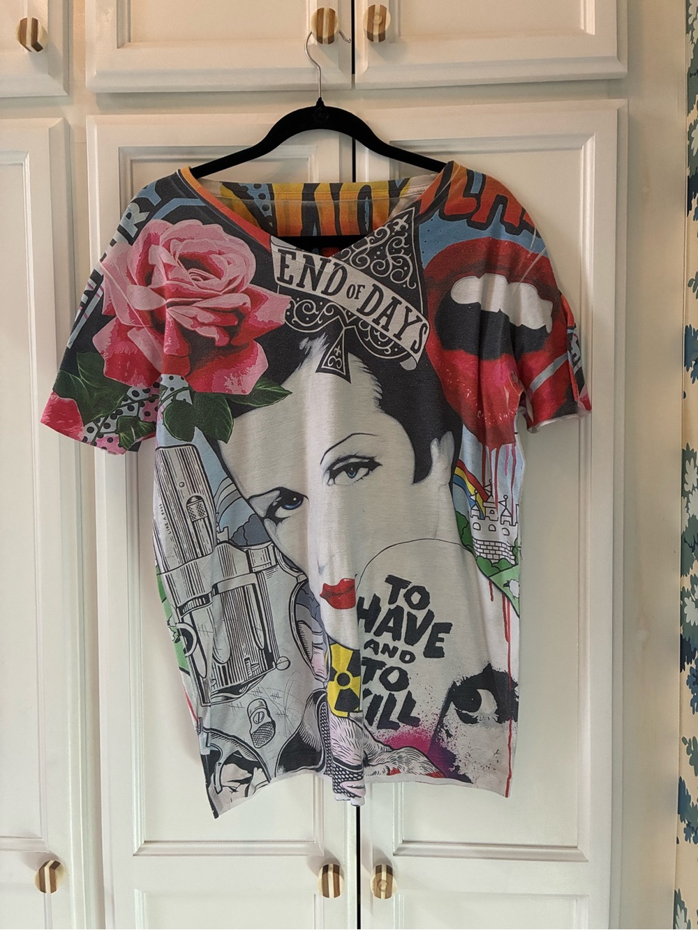 Graphic Pop Art Short Sleeve Tee - Multicolor
